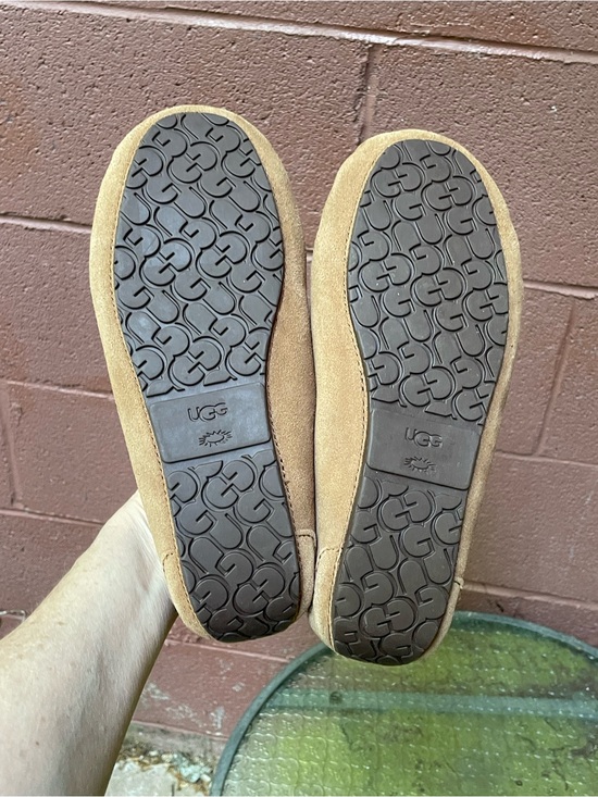UGG Dakota Suede Shearling moccasin Slippers Size 6 main image 9